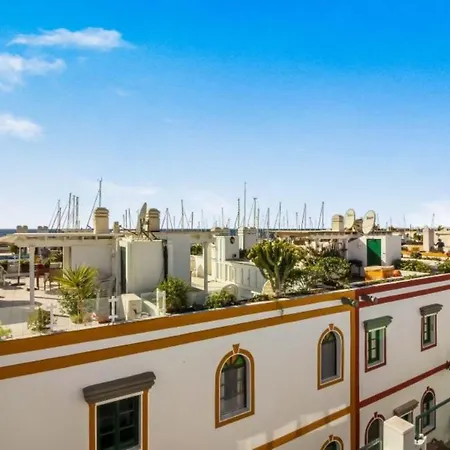 Harbour 374 With Private Roof Terrace In By El Sirocco